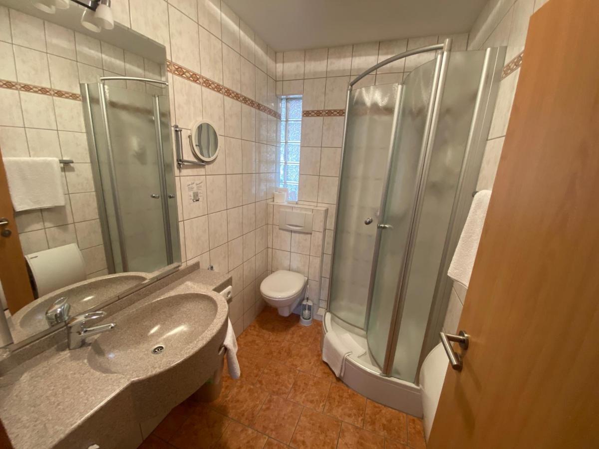 Hotel Am Schloss Darmstaedter Hof Bad Homburg vor der Hoehe Luaran gambar