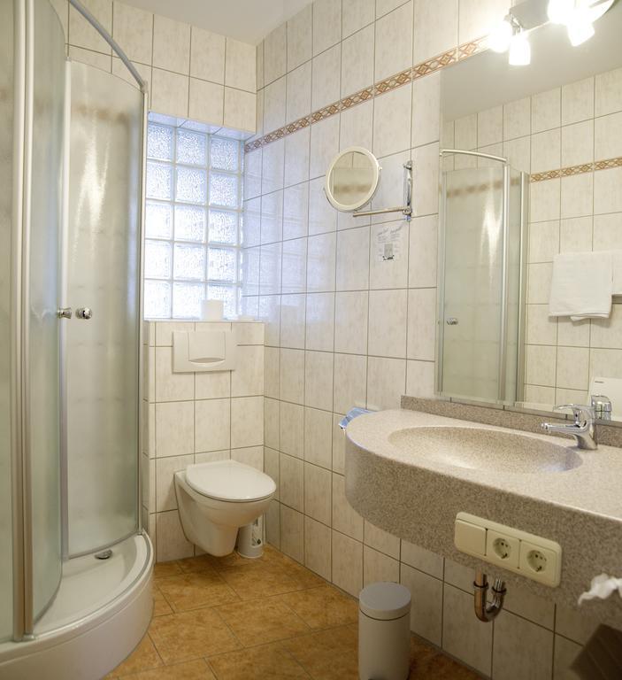 Hotel Am Schloss Darmstaedter Hof Bad Homburg vor der Hoehe Bilik gambar